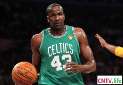 NBA冠军中锋抨击莫雷：搞清楚你是为谁工
