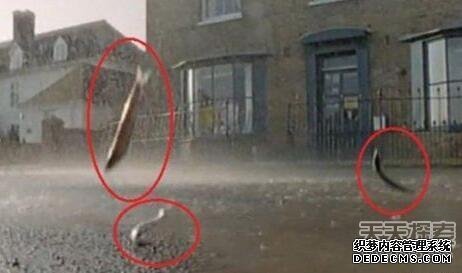 十大罕见天气奇观 地球就是喜欢和我们开玩笑