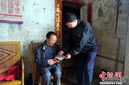 重庆市“侨爱工程—送温暖医疗队”赴三峡库区